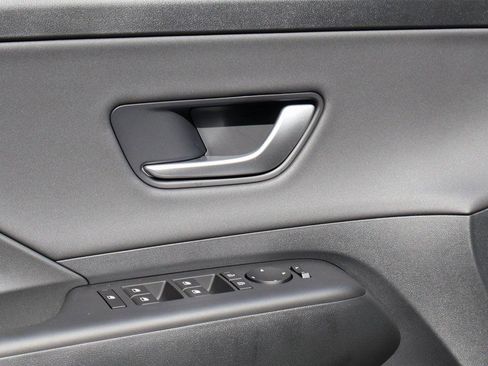 New 2026 Hyundai Kona SEL Premium image 22