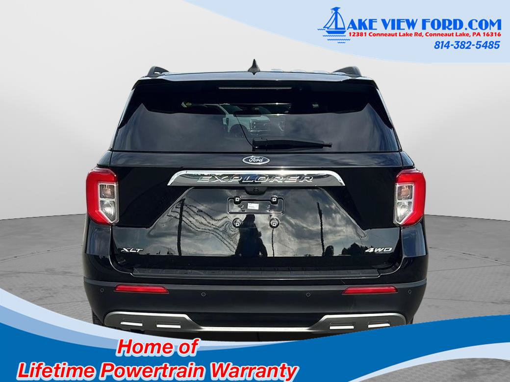 Used 2023 Ford Explorer XLT w/ Equipment Group 202A AWD/4WD image 7