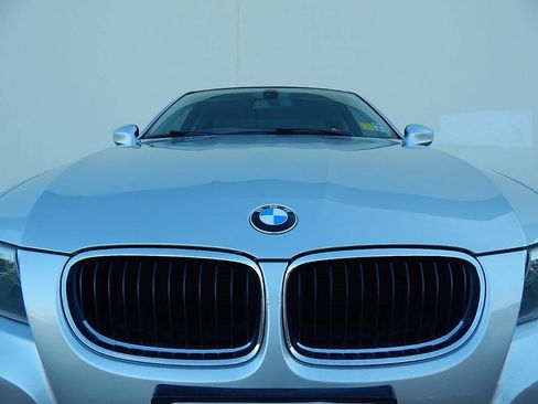 Used 2010 BMW 328i Sedan image 9