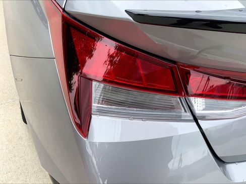 Used 2025 Hyundai Elantra Sport w/ Cargo Package FWD image 28