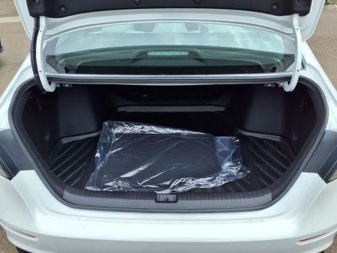 New 2025 Honda Accord SE image 7