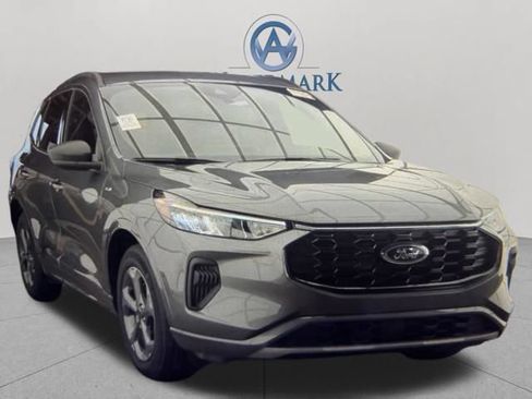 Used 2024 Ford Escape ST-Line w/ Tech Pack #1 AWD/4WD image 5