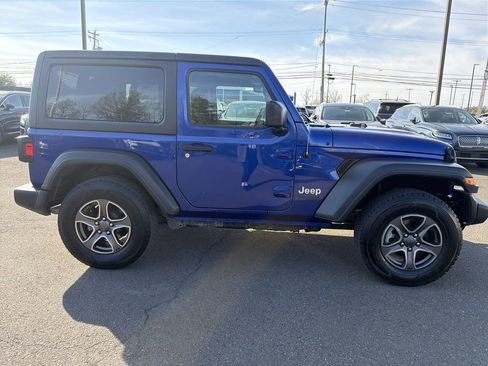Used 2018 Jeep Wrangler Sport image 5