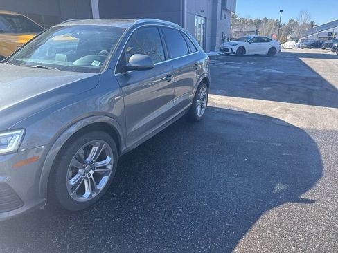 Used 2016 Audi Q3 2.0T Prestige AWD/4WD image 3