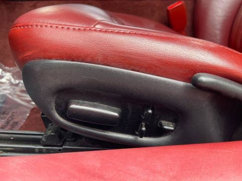 Used 1998 Chevrolet Corvette Convertible w/ Performance Handling Pkg image 22