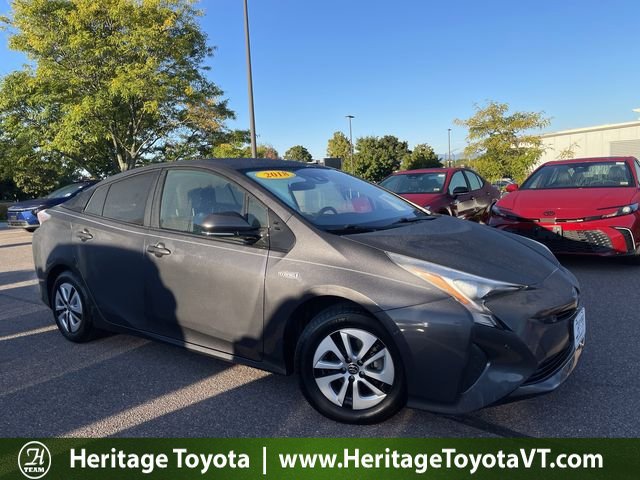 Used 2018 Toyota Prius Three FWD image 1