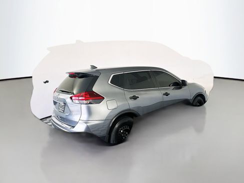 Used 2020 Nissan Rogue S FWD image 7