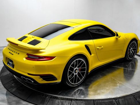 Used 2018 Porsche 911 Turbo S image 17