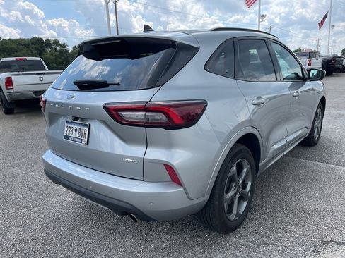Used 2024 Ford Escape ST-Line Select w/ Tech Pack #2 image 5