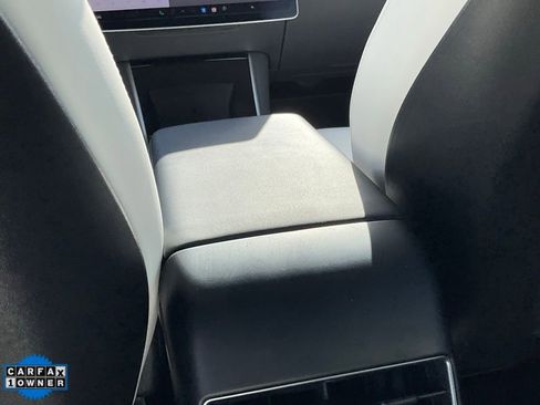 Used 2019 Tesla Model 3 Long Range image 46