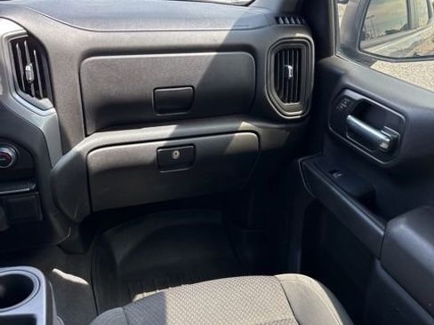 Used 2021 Chevrolet Silverado 1500 Custom Trail Boss w/ LPO, Dark Essentials Package AWD/4WD image 21