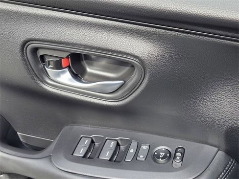 New 2026 Honda HR-V LX image 18