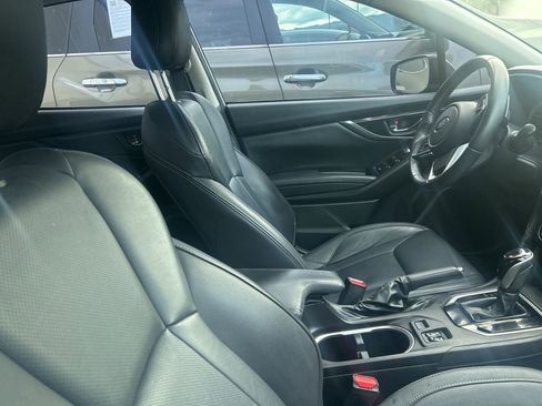 Used 2017 Subaru Impreza 2.0i Limited image 11