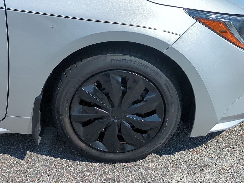 Certified 2023 Toyota Corolla LE FWD image 10