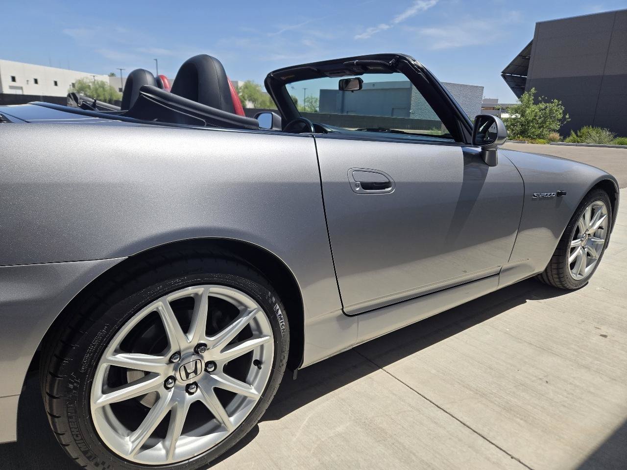 Used 2004 Honda S2000 image 22