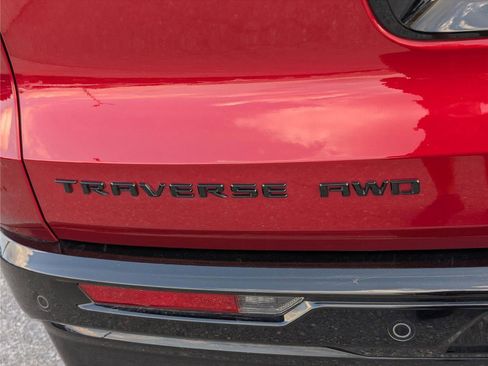 Used 2024 Chevrolet Traverse RS w/ LPO, Floor Liner Package image 9