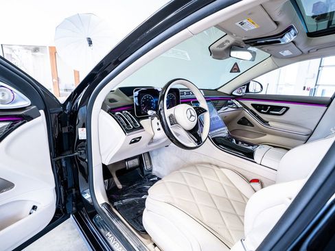 Used 2022 Mercedes-Benz Maybach S 580 4MATIC image 37