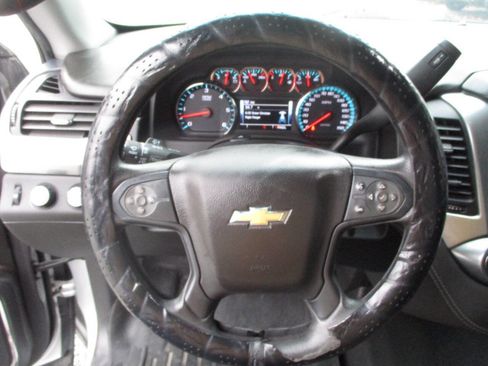 Used 2020 Chevrolet Tahoe 4WD image 13