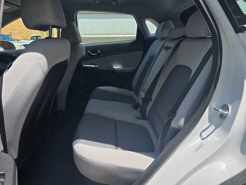 Used 2022 Hyundai Kona SE w/ Cargo Package FWD image 25
