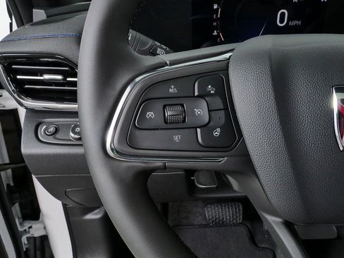 New 2026 Buick Envista Sport Touring w/ Convenience I Package FWD image 9
