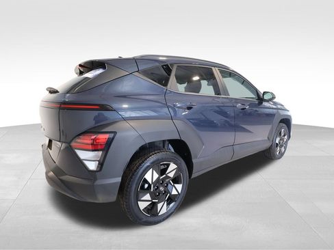 Used 2025 Hyundai Kona SEL AWD/4WD image 4