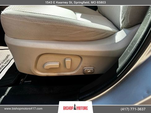 Used 2015 Subaru Forester 2.5i Premium w/ All-Weather Package image 21