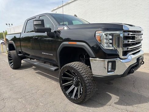 Used 2021 GMC Sierra 2500 SLE image 8