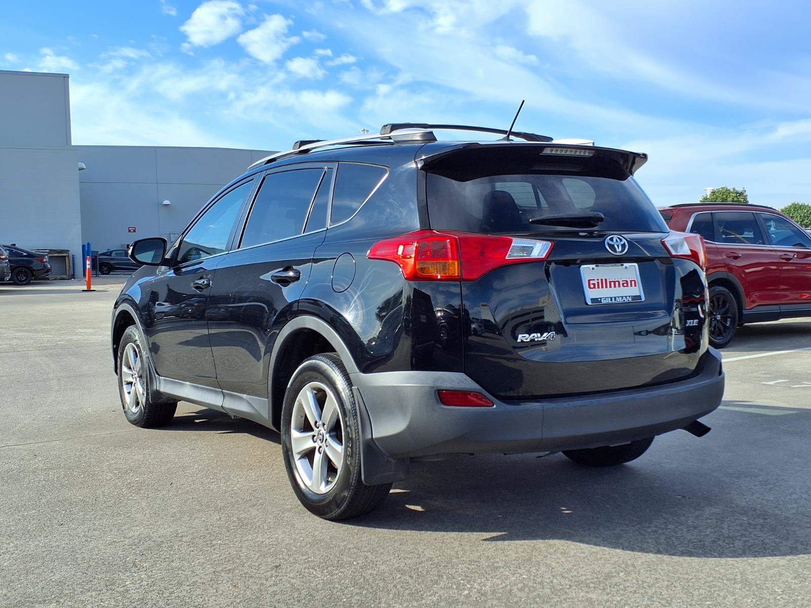 Used 2015 Toyota RAV4 XLE FWD image 3