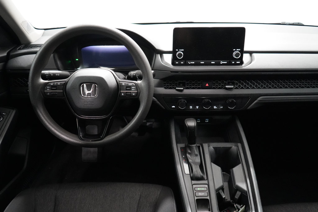 Used 2023 Honda Accord EX image 12