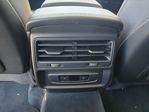 Used 2021 Audi Q7 3.0T Premium Plus AWD/4WD image 25