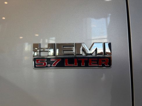 Used 2013 RAM 1500 Express AWD/4WD image 27