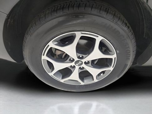 Used 2020 Kia Telluride EX image 14