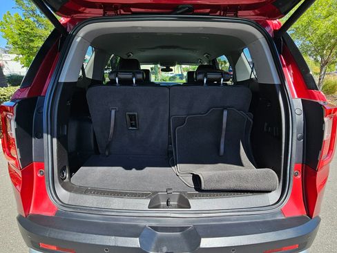 Used 2020 GMC Acadia SLT image 23