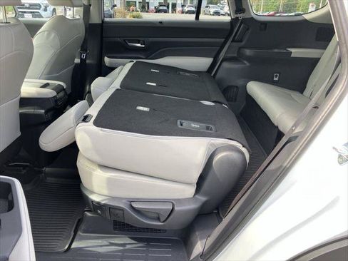 Certified 2025 Toyota Grand Highlander AWD Hybrid image 27