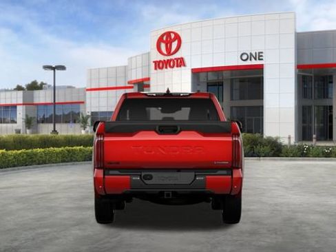New 2025 Toyota Tundra Platinum image 39
