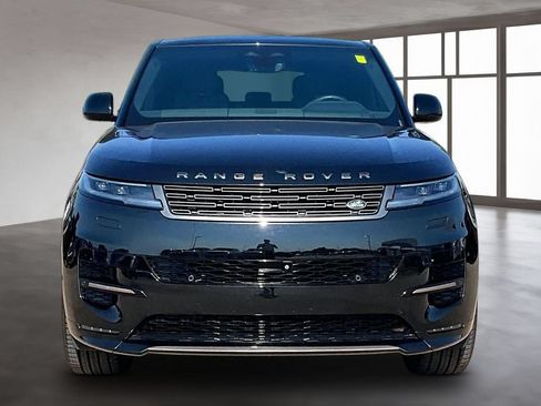 Used 2024 Land Rover Range Rover Sport Dynamic SE AWD/4WD image 3