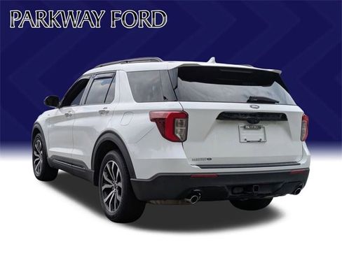 Used 2022 Ford Explorer ST-Line w/ Class IV Trailer Tow Package image 7