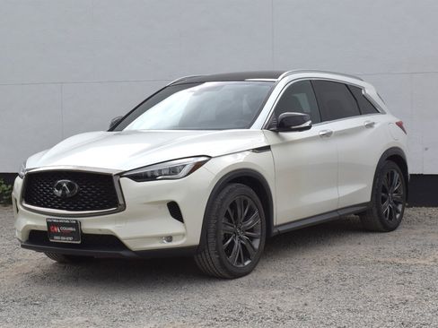 Used 2020 INFINITI QX50 Essential w/ Edition 30 Package AWD/4WD image 8