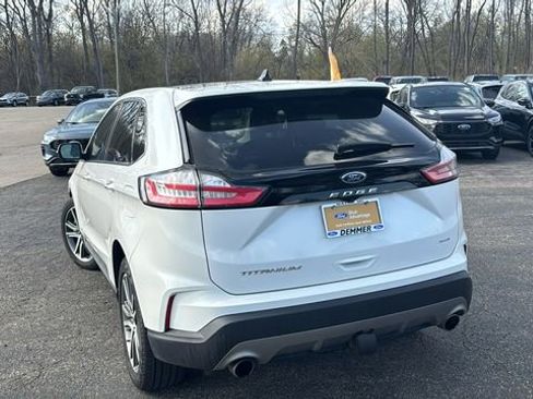 Certified 2022 Ford Edge Titanium w/ Class II Trailer Tow Package image 5
