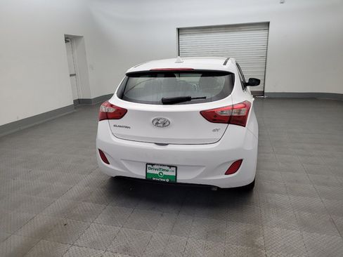 Used 2016 Hyundai Elantra GT w/ Option Group 02 FWD image 7