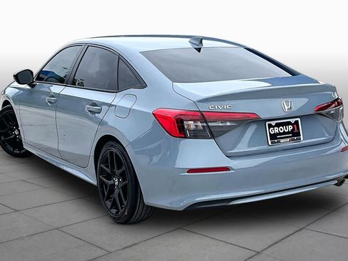 Used 2023 Honda Civic Sport image 12