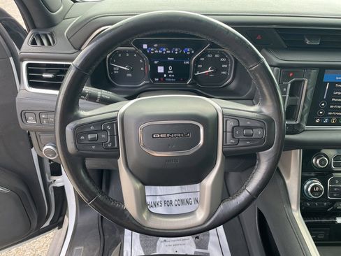 Used 2021 GMC Yukon Denali w/ Denali Ultimate Package RWD image 16