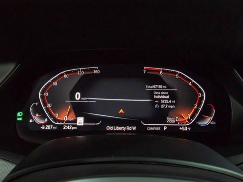 Used 2019 BMW X5 xDrive50i w/ M Sport Package image 26