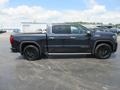 Certified 2023 GMC Sierra 1500 Denali AWD/4WD image 5