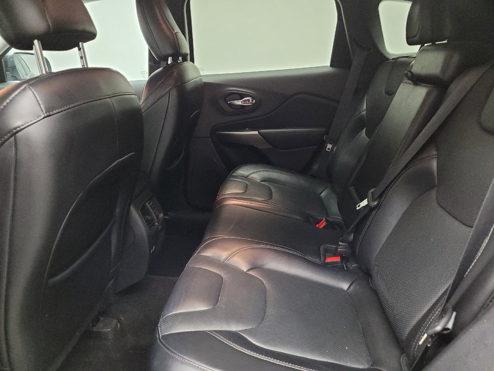 Used 2021 Jeep Cherokee Latitude Lux AWD/4WD image 18