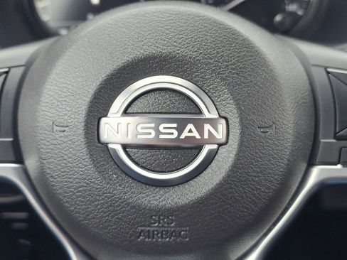 Used 2024 Nissan Kicks SV image 39