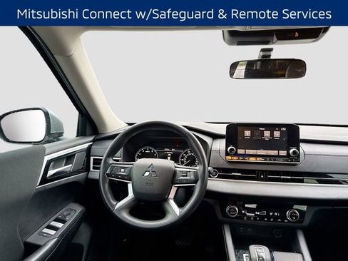 Used 2022 Mitsubishi Outlander ES image 21