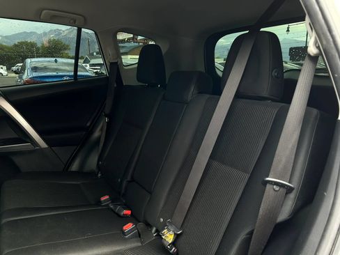 Used 2017 Toyota RAV4 LE w/ All Weather Liner Package AWD/4WD image 18