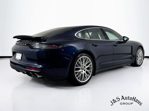 Used 2023 Porsche Panamera 4 Platinum Edition AWD/4WD image 7