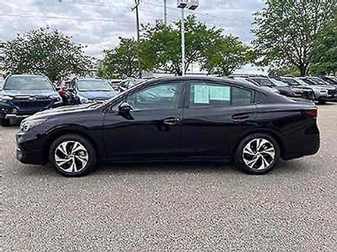 Certified 2025 Subaru Legacy Premium w/ Popular Package #1A AWD/4WD image 4